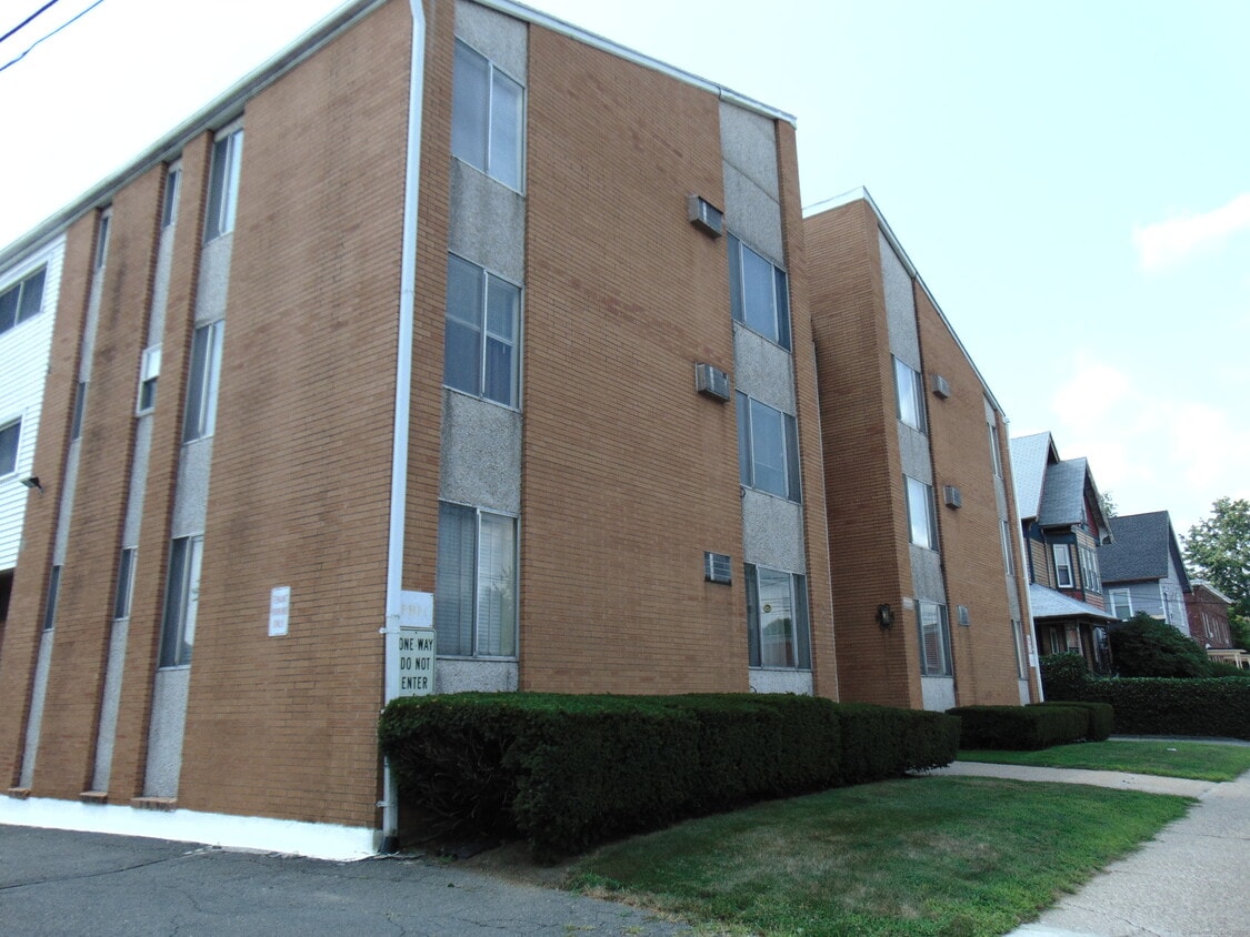 Foto principal - 87 Meadow St