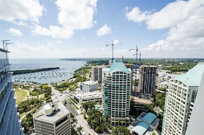 Building Photo - 2669 S Bayshore Dr