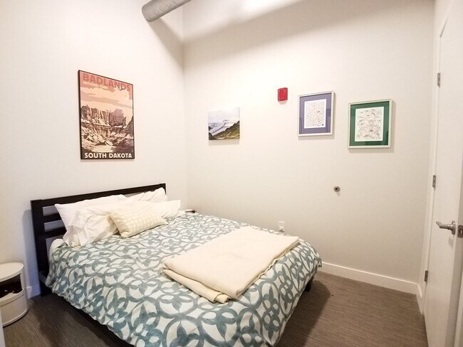 Foto del edificio - 15 Richdale Ave