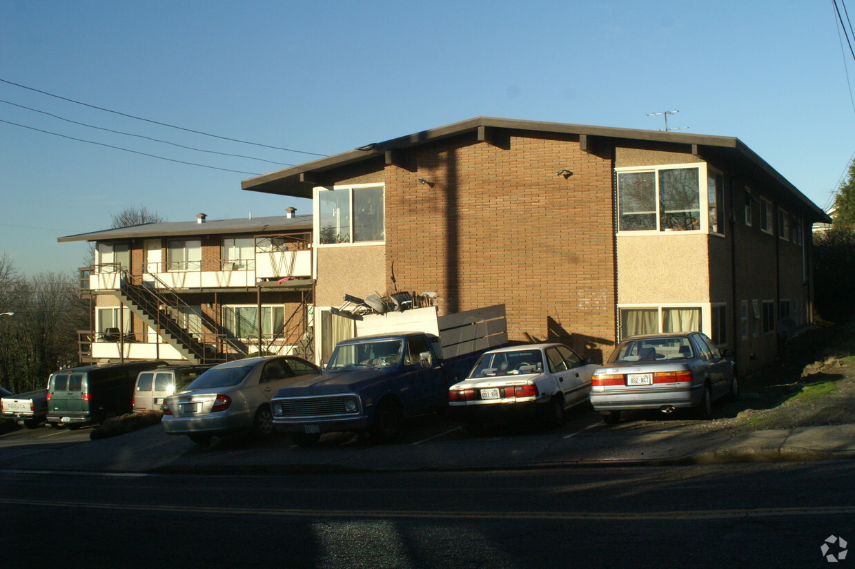 Building Photo - Westward Apartments