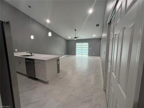 Building Photo - 1072 Jaguar Blvd