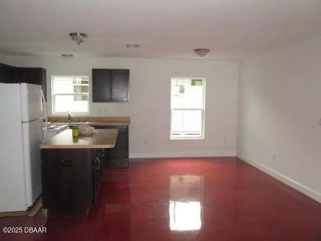 Building Photo - 1201 Ave O