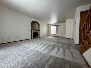Building Photo - 1525-1527-1527 O Keefe Rd