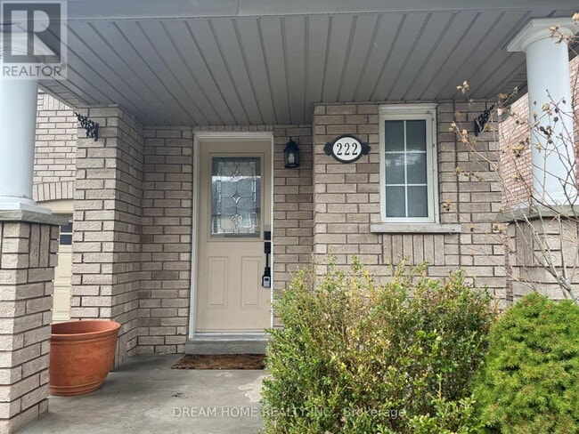 Building Photo - 222 Coleridge Dr
