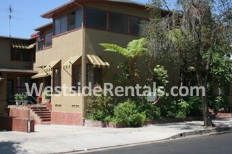 Building Front - 1935 1/2 Palmerston Pl