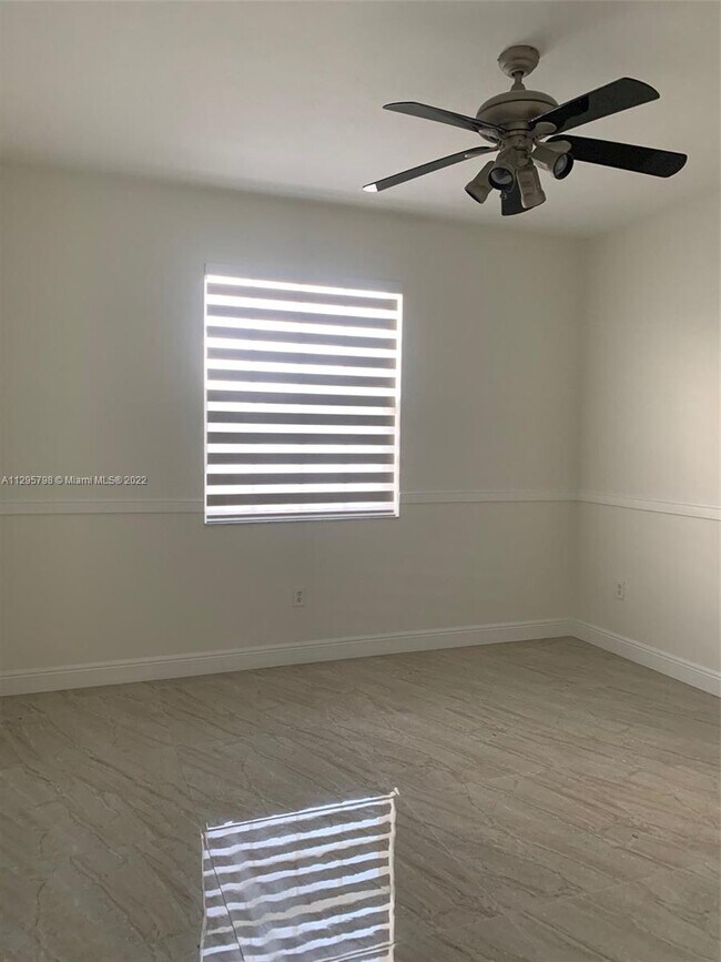 Building Photo - 2314 Johnson St