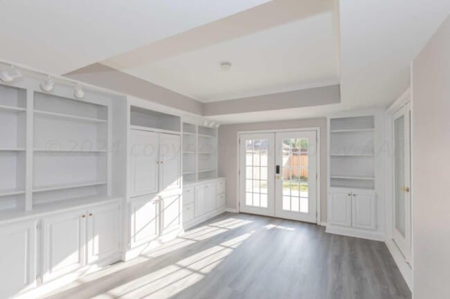 Building Photo - 3511 Tripp Ave