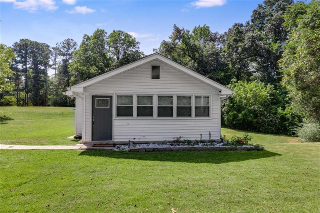 Primary Photo - 6095 Campbellton Fairburn Rd
