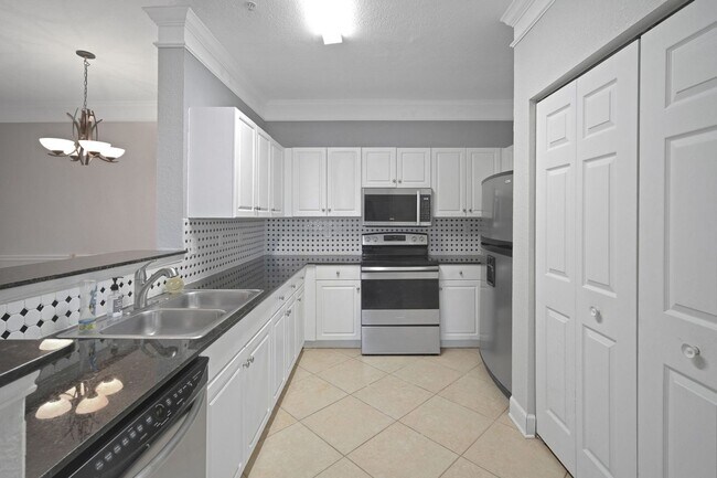 Foto del edificio - 2 Bedroom Condo in Tampa
