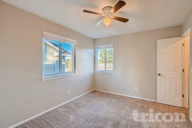 Building Photo - 5931 S Lima St