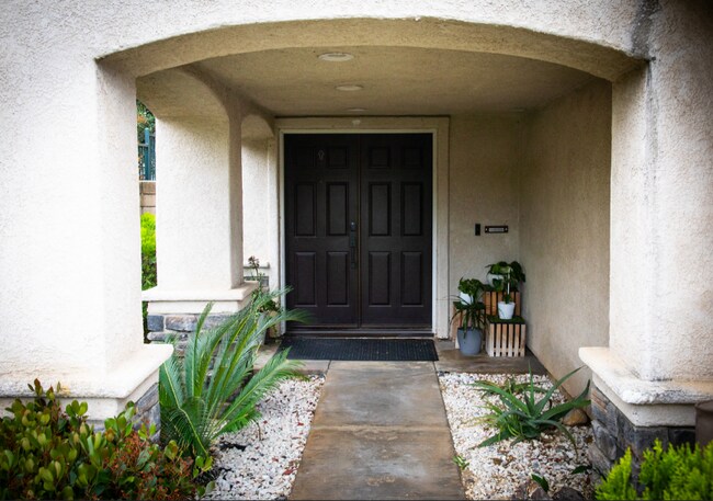 Building Photo - 1648 Bluestone Ave