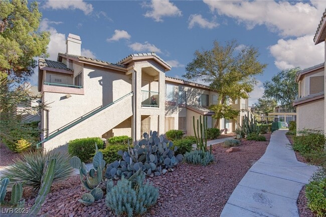 Building Photo - 5710 E Tropicana Ave