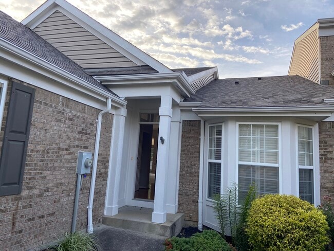 Building Photo - 354 Shadow Ridge Dr