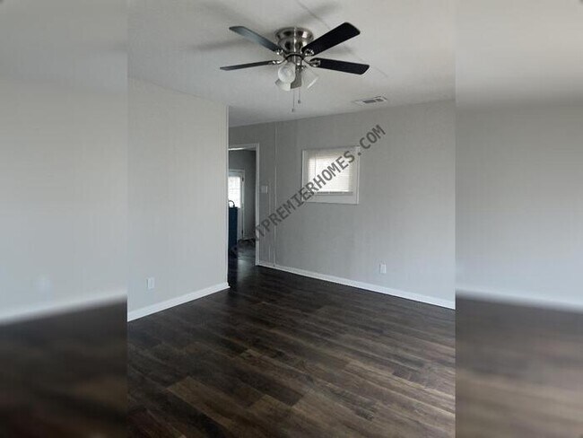 Foto del edificio - 6706 W Wakefield Dr