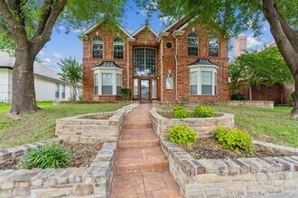 Building Photo - 5409 Baton Rouge Blvd