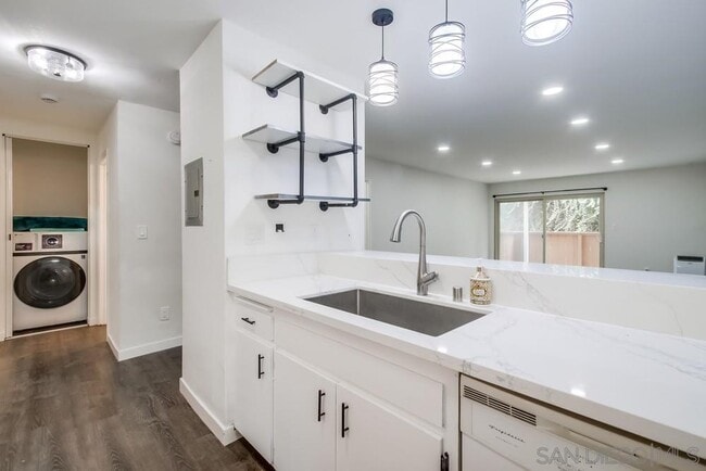 Building Photo - 4110 Mt Alifan Dr