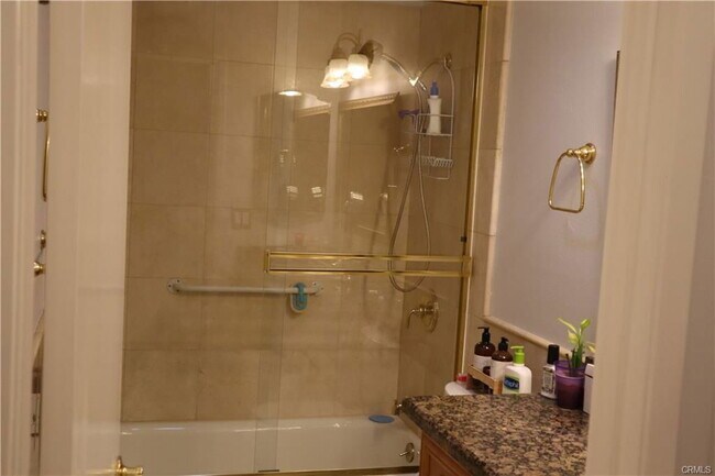 Foto del edificio - 3152 Alta Vista