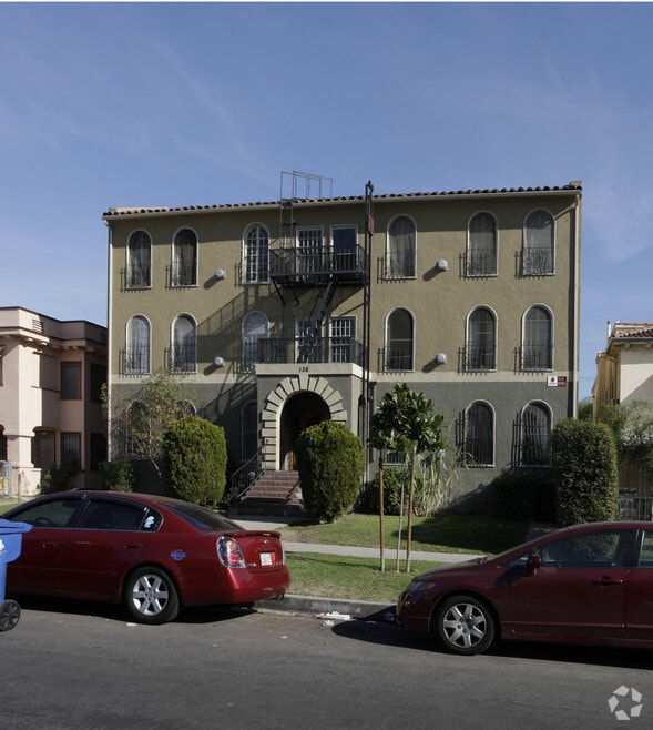 Building Photo - 138 S Berendo St