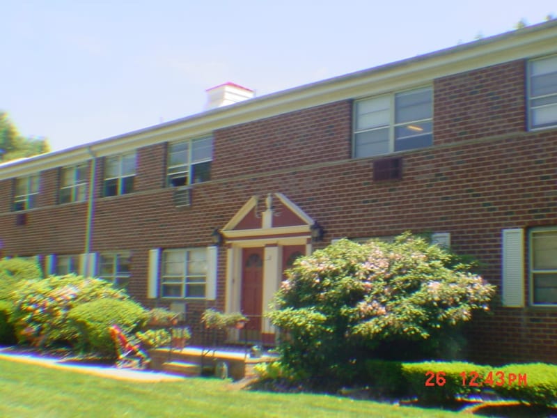 Primary Photo - 77 Orange Rd
