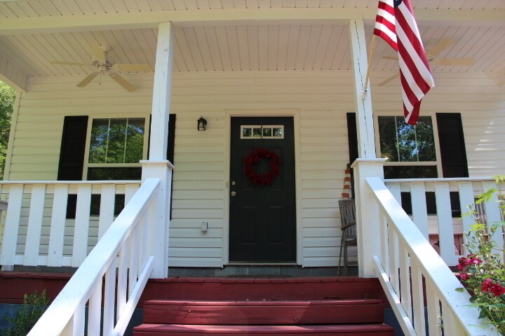 Primary Photo - Home for Rent in Wetumpka