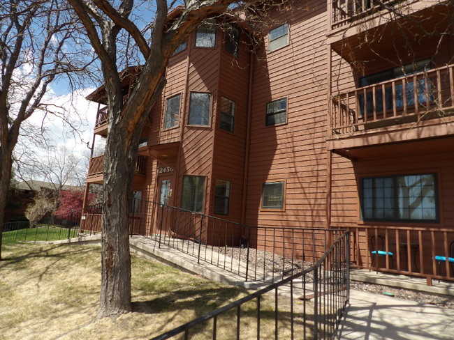 Building Photo - 2450 Palmer Park Blvd