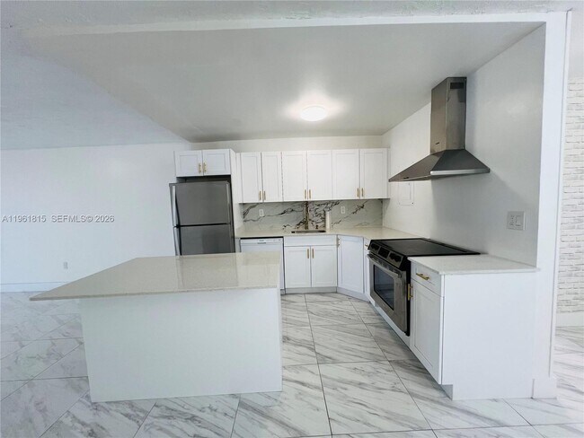 Foto del edificio - 7300 NW 17th St