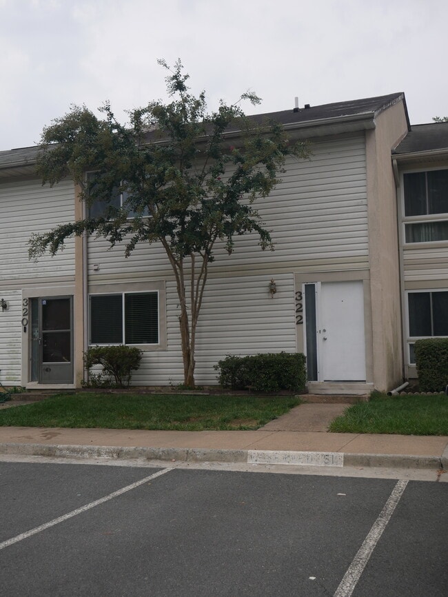 Building Photo - 322 Reneau Way