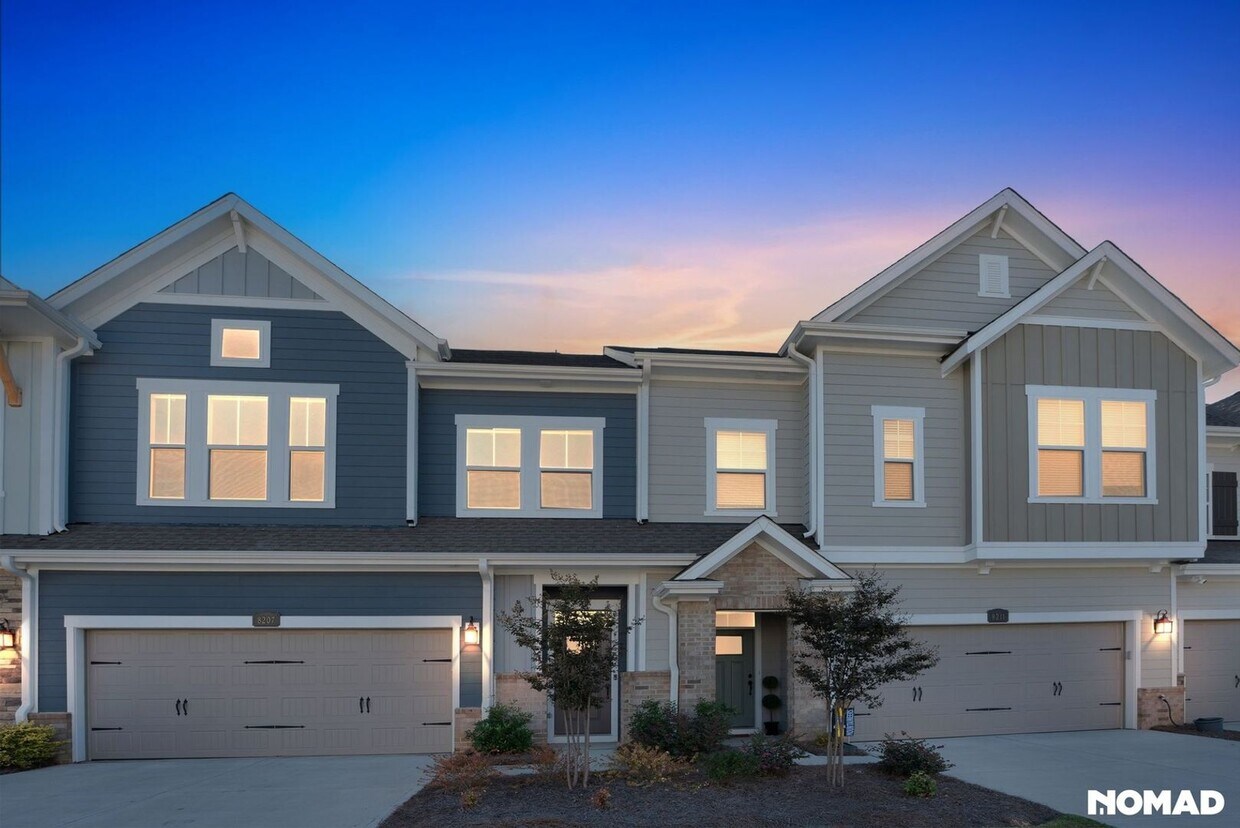 Foto principal - 8207 Houser St