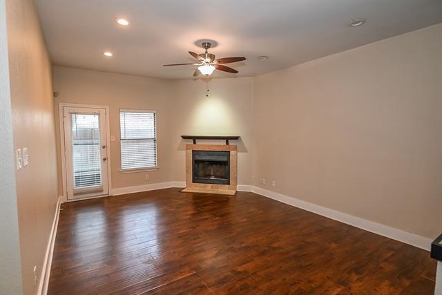 Foto del edificio - 7340 Skillman St