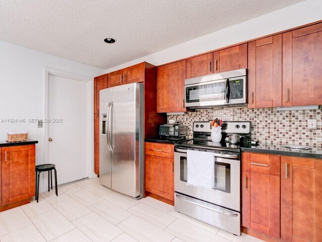 Foto del edificio - 1521 Veracruz Ln