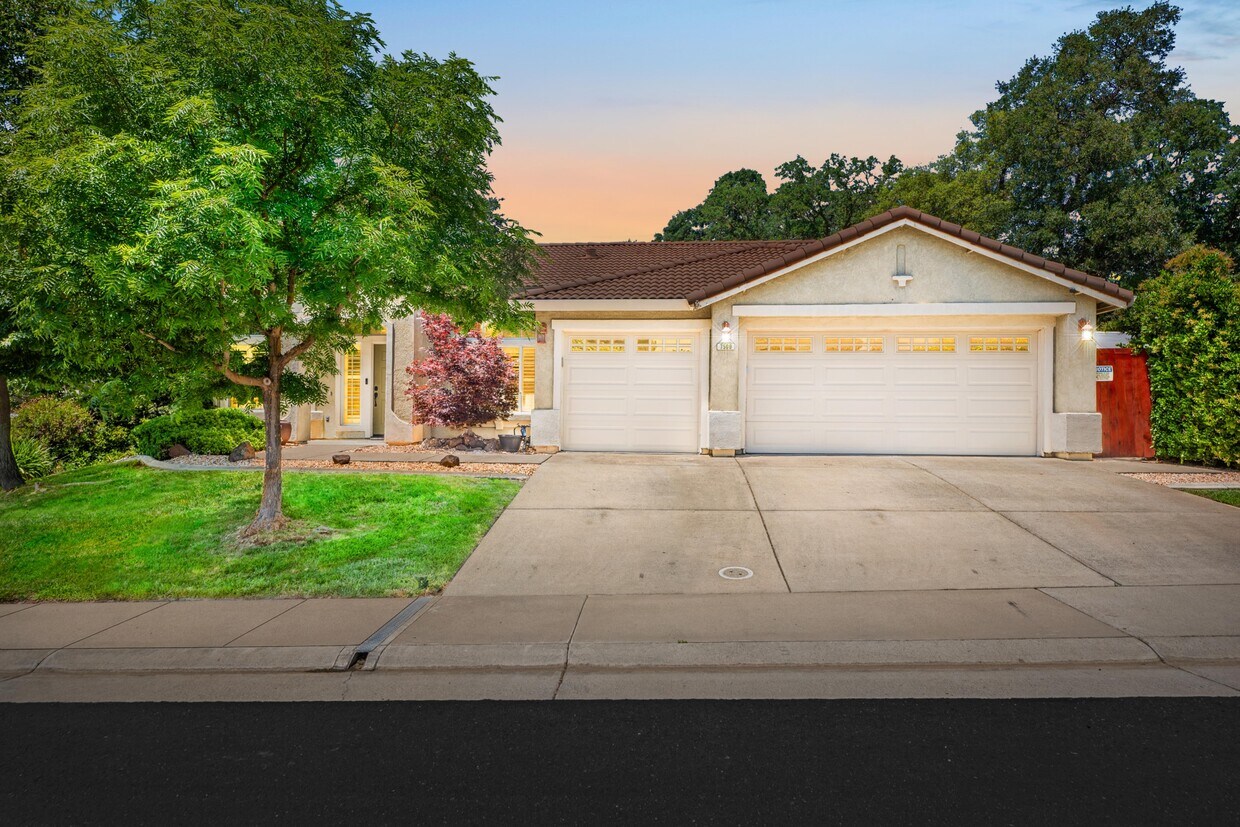 Foto principal - 7509 Callaway Dr