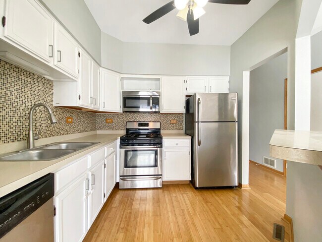 Foto del edificio - 17617 Horseshoe Ln