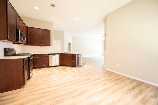 Foto del edificio - 9976 Western Ridge Way