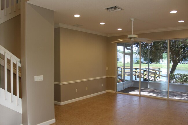 Building Photo - 2108 Timberlake Cir