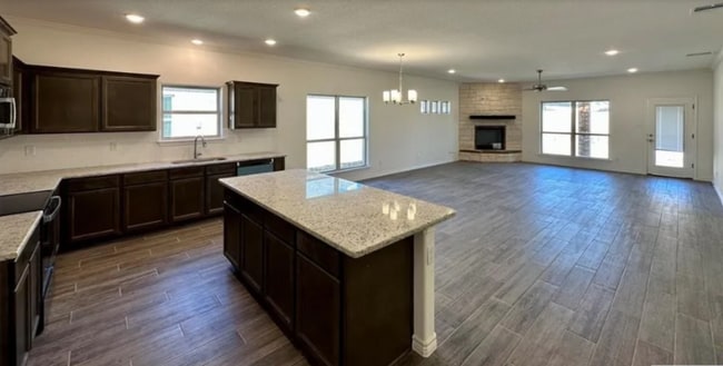 Building Photo - 2627 Cowgirl Trl