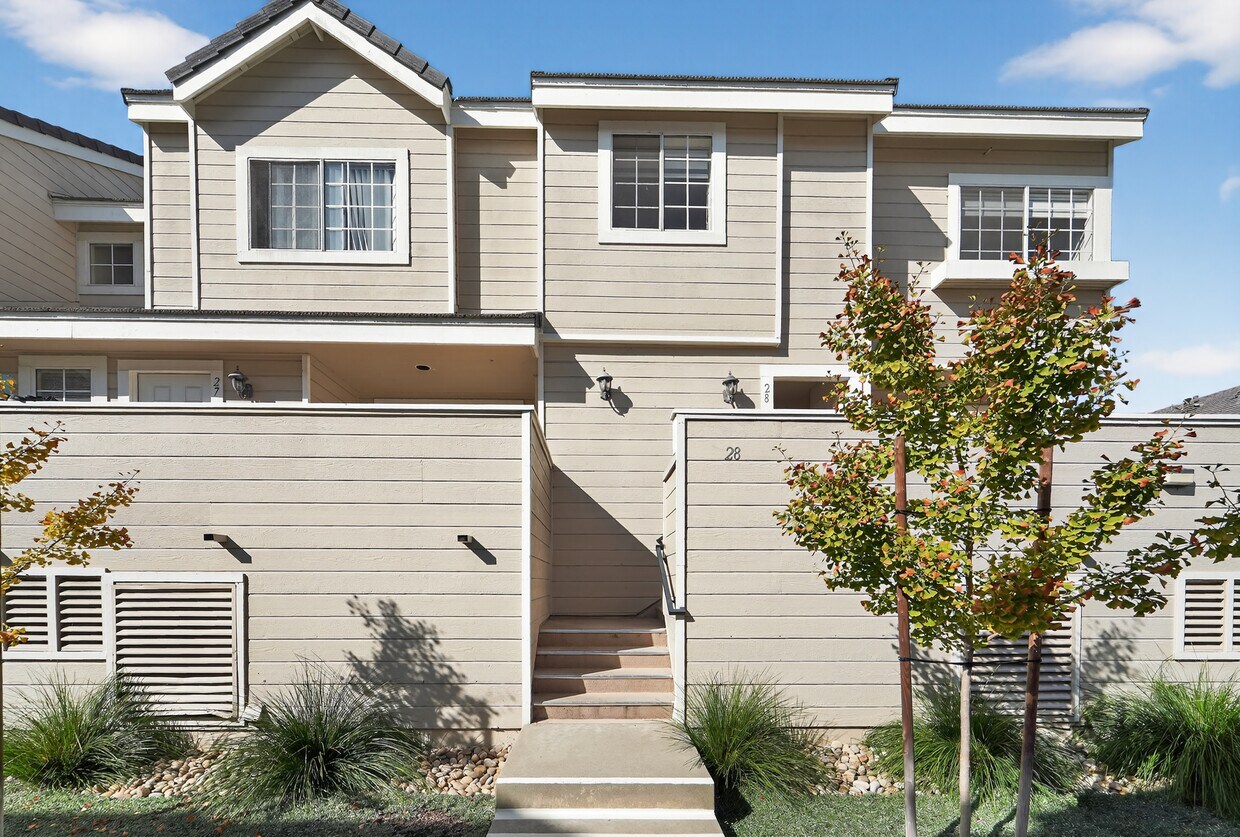 Photo - 2800 Plaza del Amo (Torrance, CA)