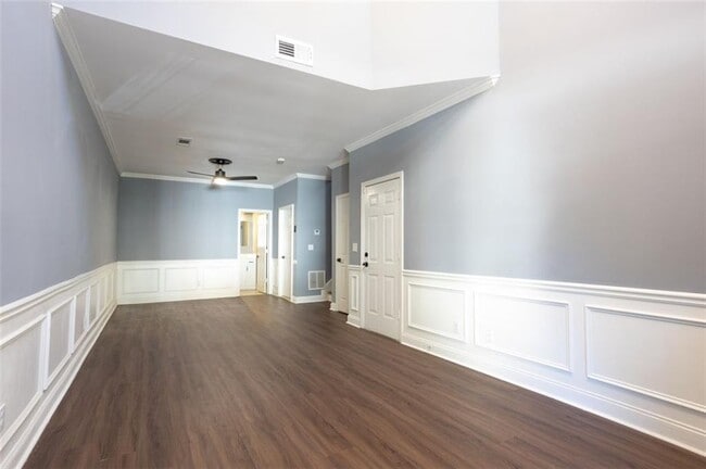 Building Photo - 4871 Pinnacle Dr