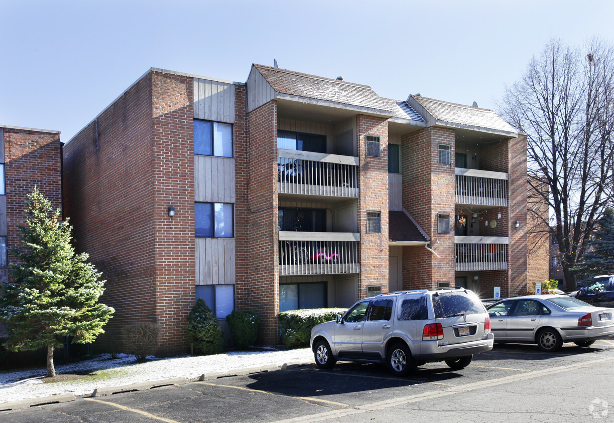 Building Photo - 1351 E Ports O Call Dr