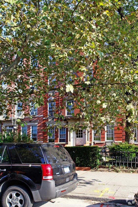 Building Photo - 115 4th Pl