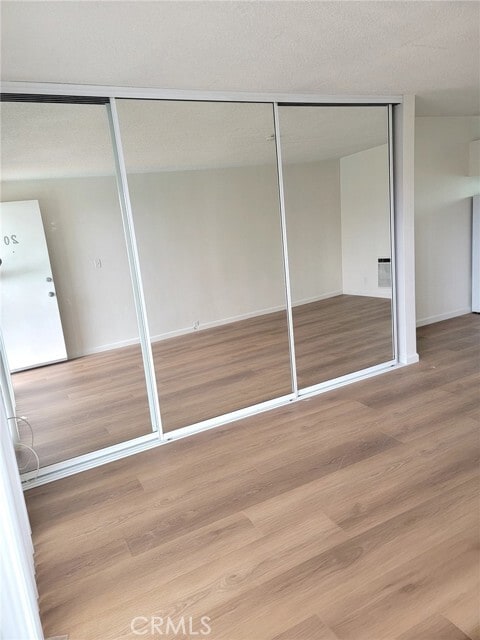 Foto del edificio - 617 Illinois Ct