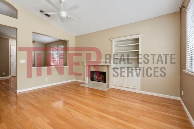 Building Photo - Beautiful 3 bedroom home in Folsom