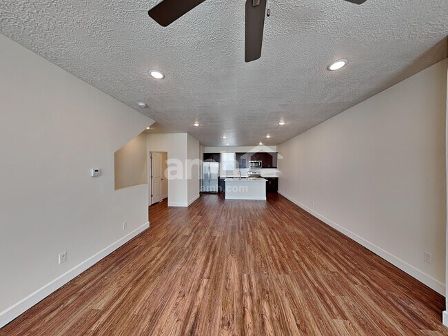Building Photo - 6046 S Jordan Pkwy W