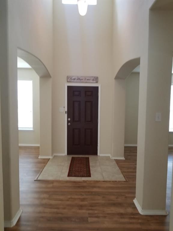 Building Photo - 3645 Laurel Crossing Dr