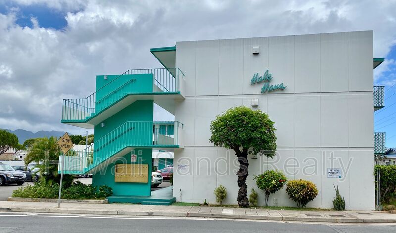 Primary Photo - 3410 Leahi Ave