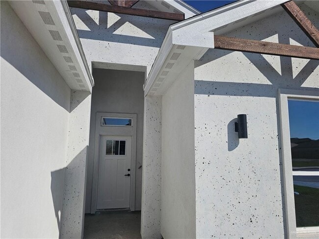 Building Photo - 29 N 48th St