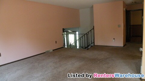 Building Photo - 21680 Heath Ave N