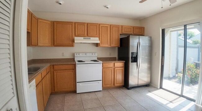 Building Photo - 13368 Bedford Mews Ct