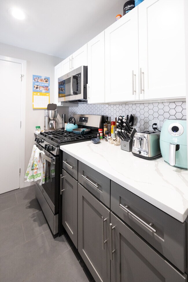 Foto del edificio - 1661-1663 Washington St. Unit 104