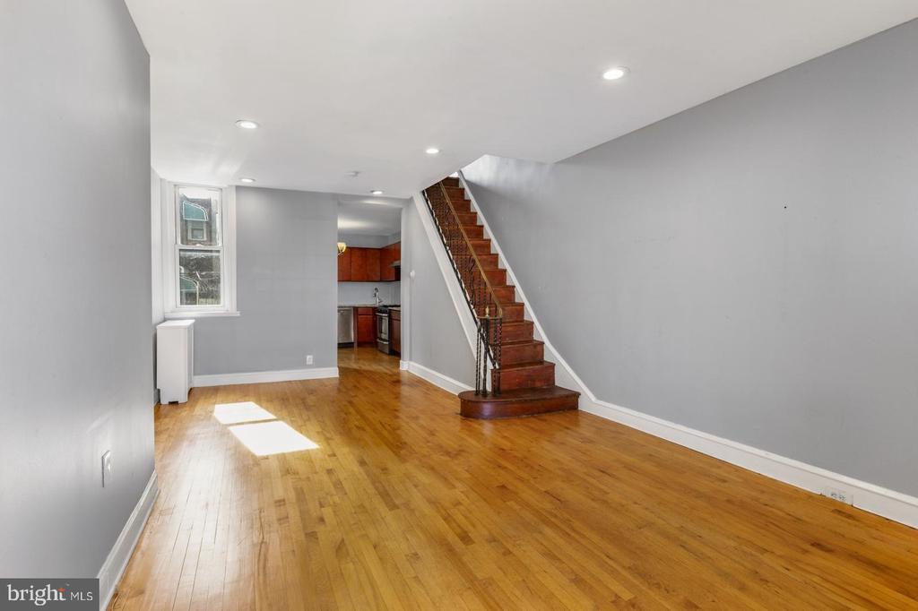 Primary Photo - 2803 Aramingo Ave