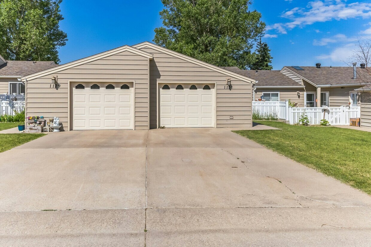 1131 N 10th St, Spearfish, SD 57783 Townhome Rentals in Spearfish SD